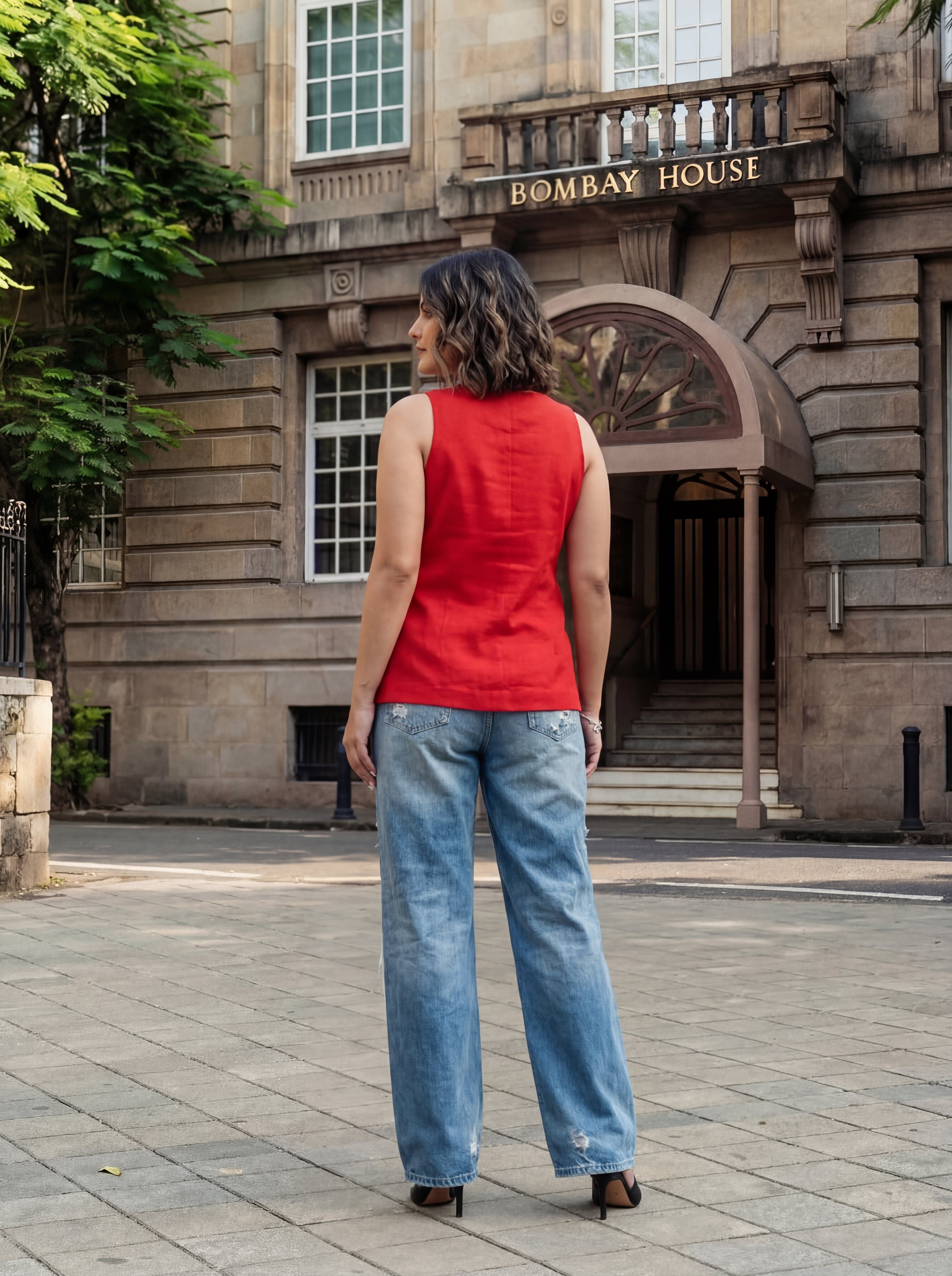 On Point Waistcoat Top