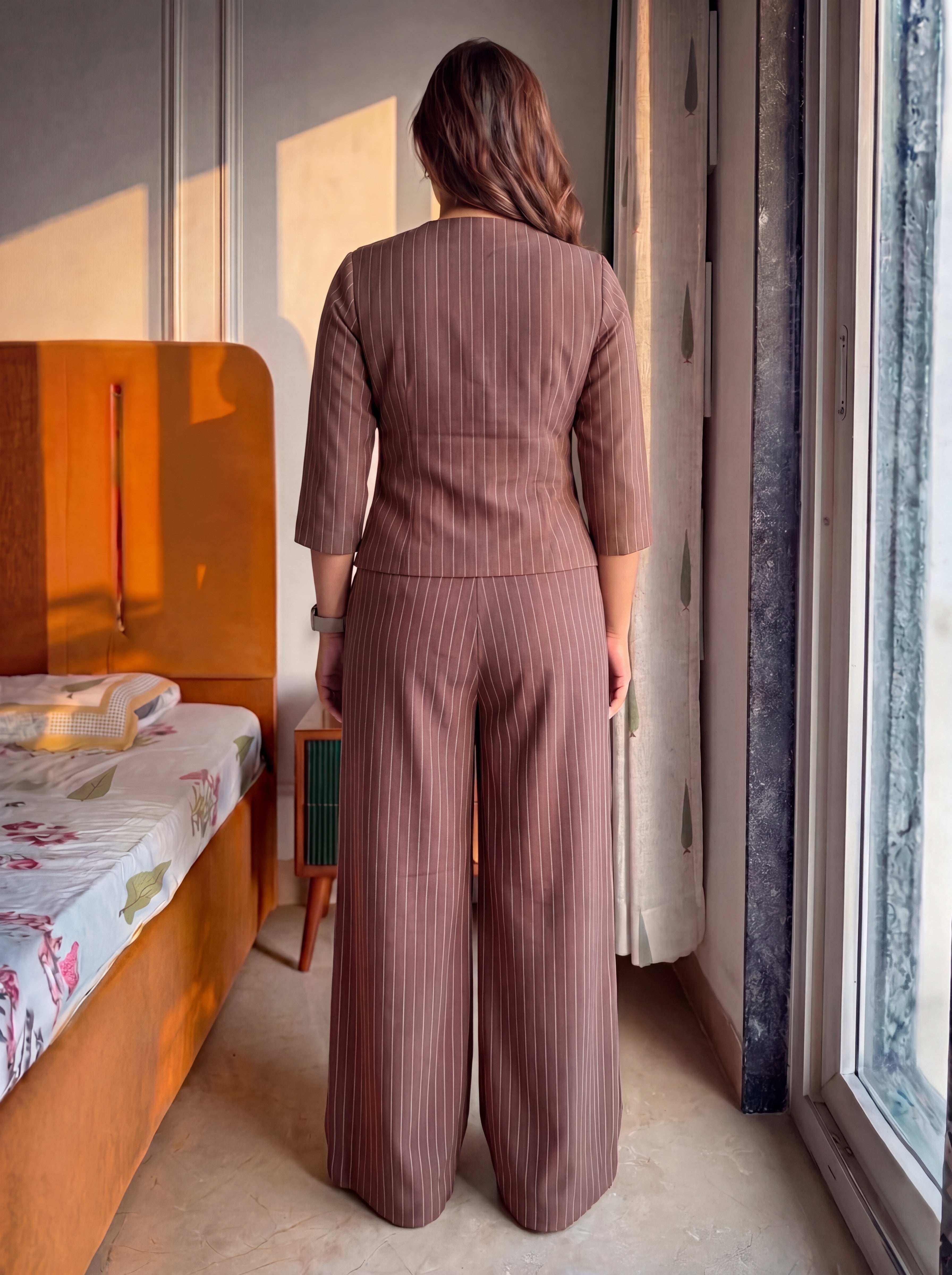 Brown Valkyrie Set with Sleeves
