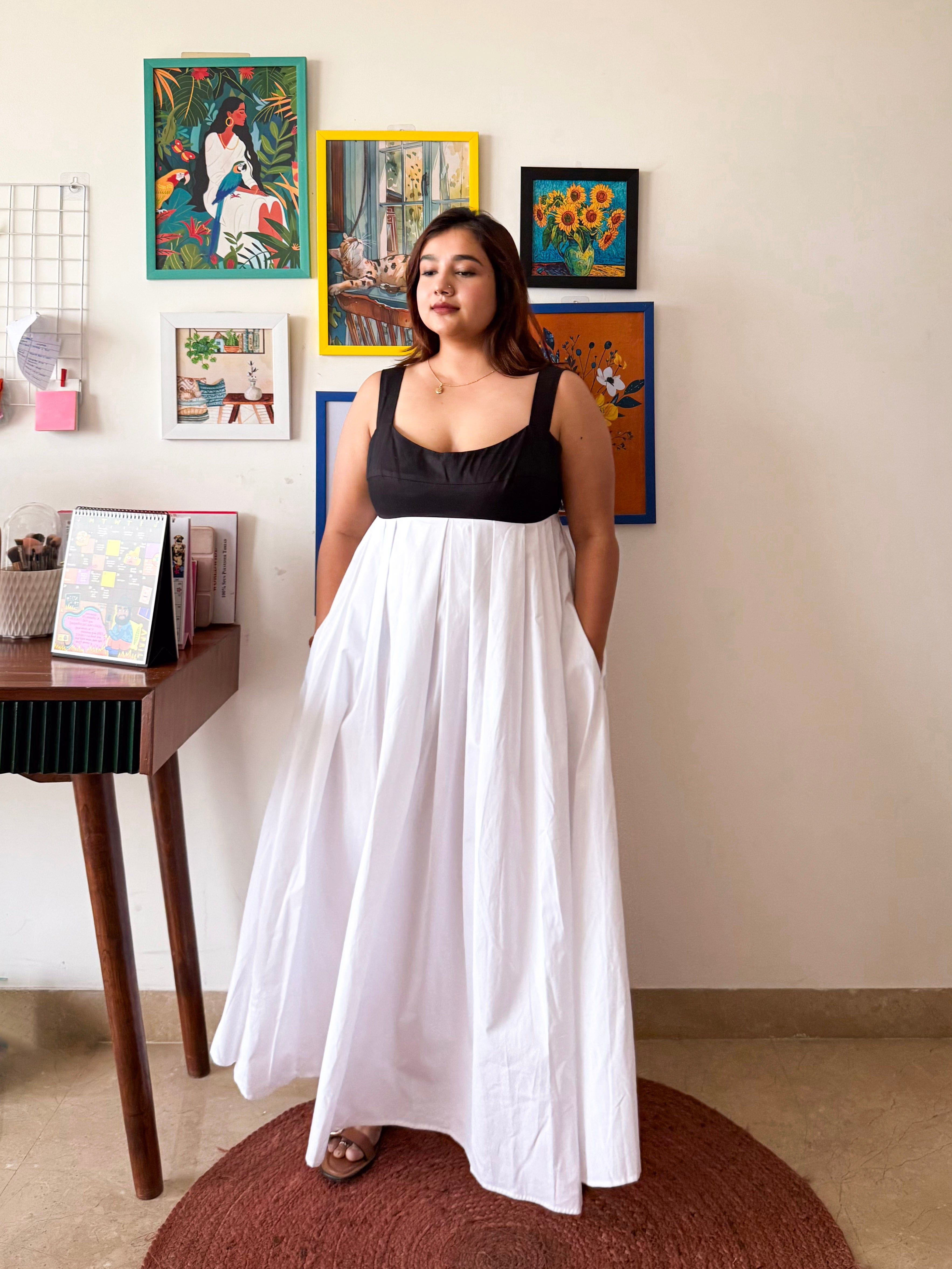 Black White Mama Mia Dress