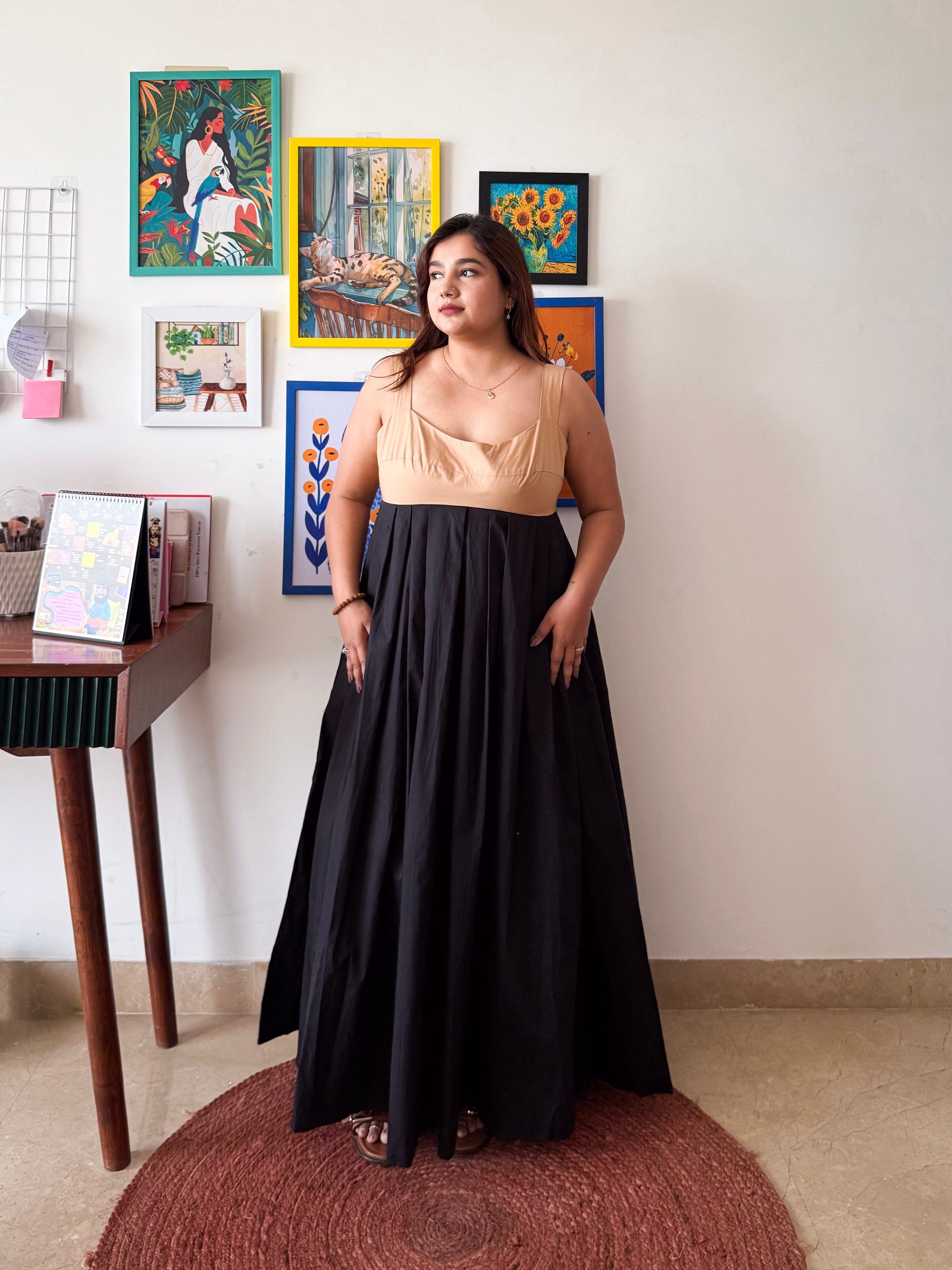 Beige Black Mama Mia Dress