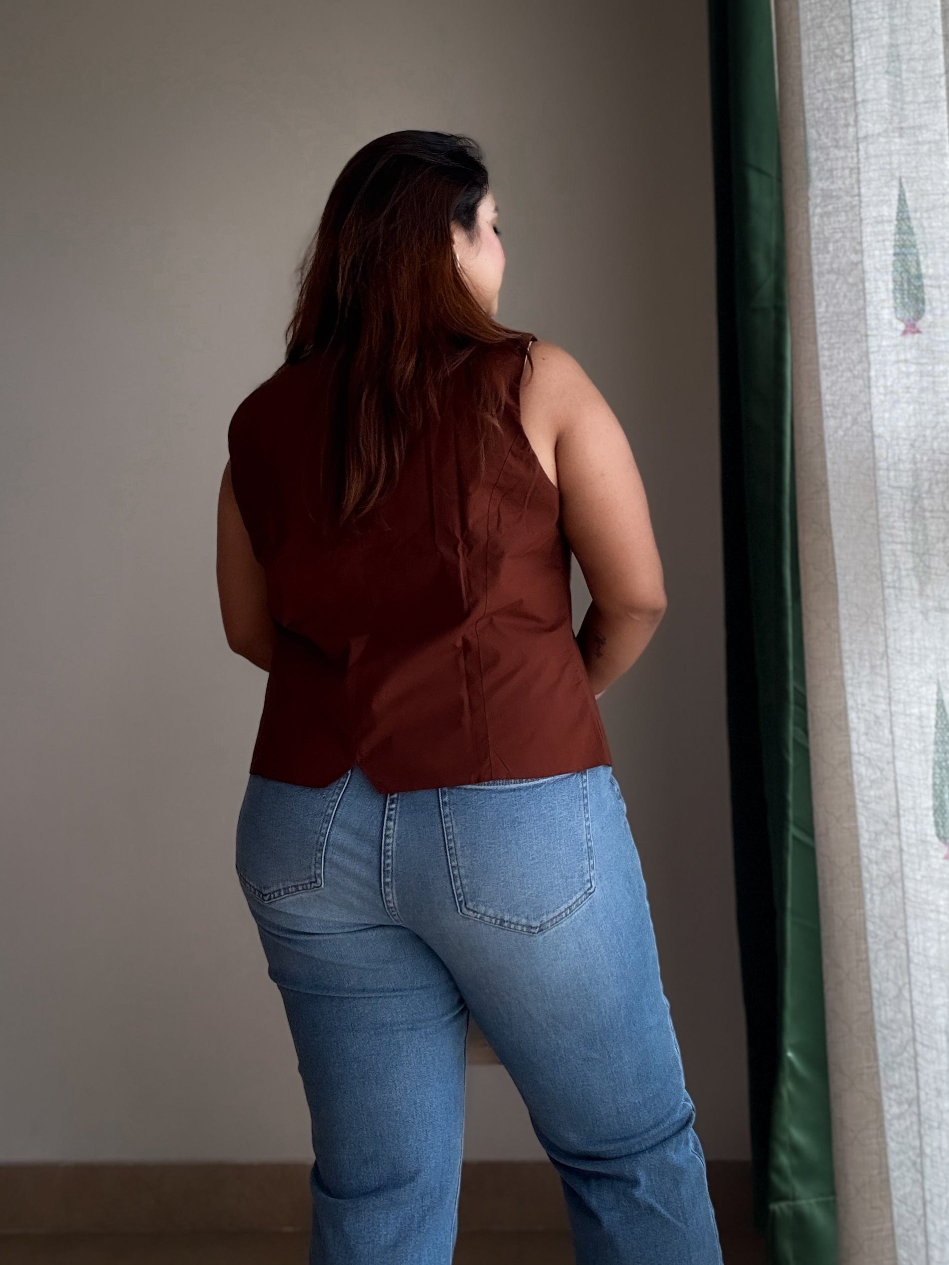 Akasa Waistcoat Top